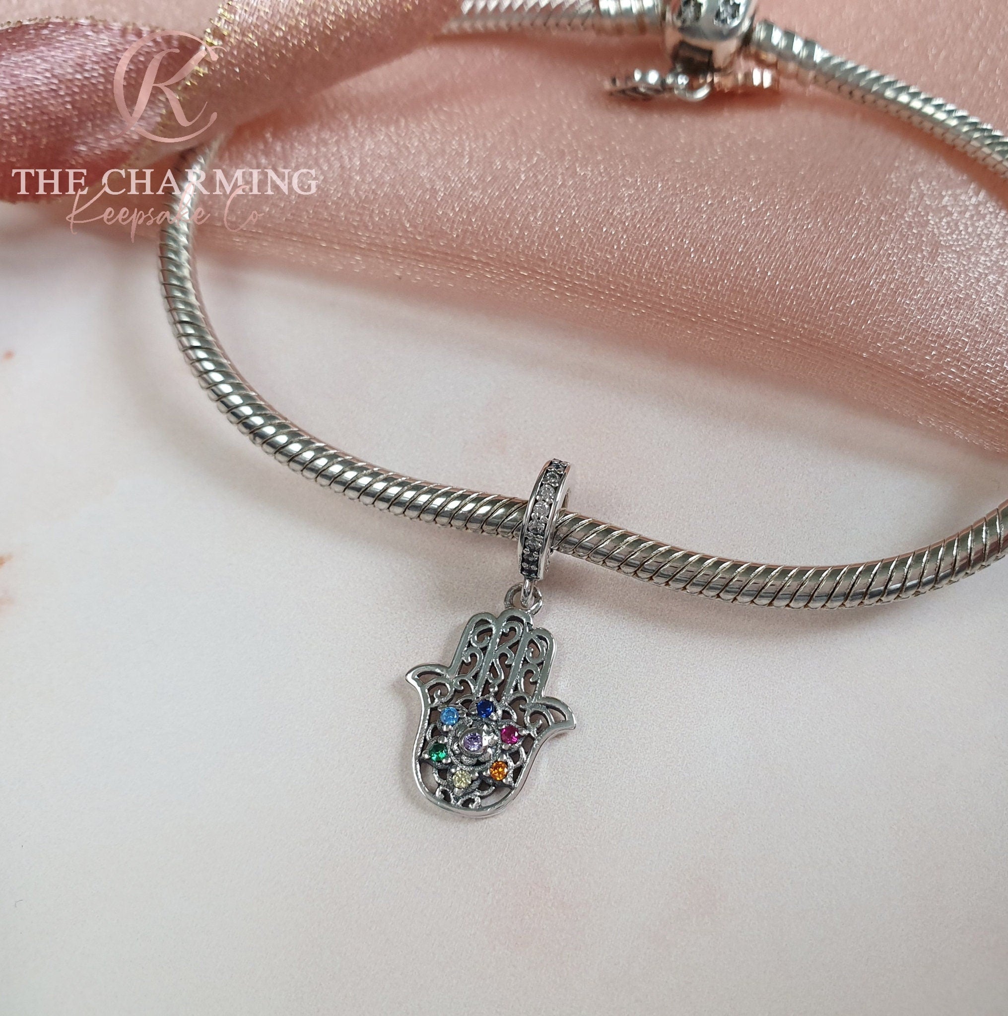 Pandora hamsa store charm